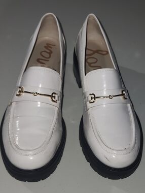 Sam Edelman Tully Lug Sole Loafers in a bright white Patent finish. Size 10